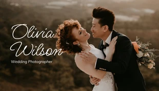 Brown Elegant Minimalist Wedding Photographer Business Card - Página 1