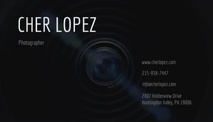 Free  Template: Modern Photographer Business Card