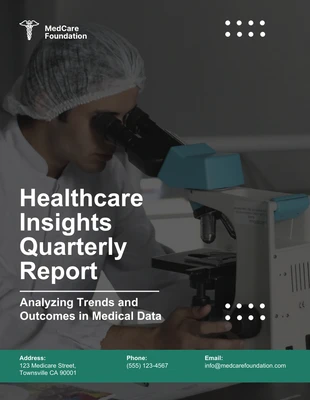 Free  Template: Einfacher grüner medizinischer Datenbericht
