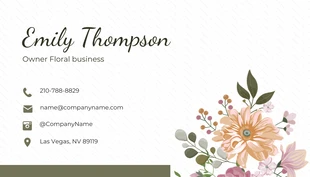 White Floral Business Card - صفحة 2
