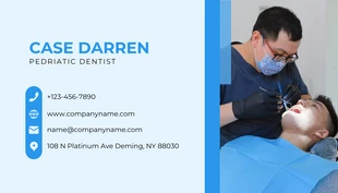 Light Blue Simple Photo Dental Business Card - Pagina 2