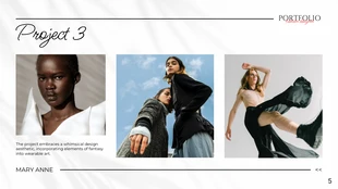 Black and White Fashion Designer Portfolio Presentation - Página 5
