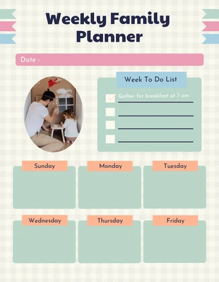 Free  Template: Modello di orario settimanale per la famiglia in verde pastello