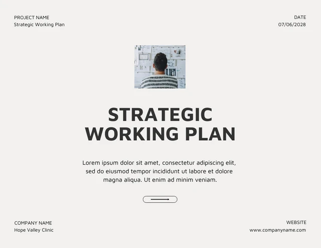 Clean Black and Cream Strategic Working Plan - Seite 1